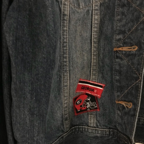 Jean jacket - Picture 2 of 4